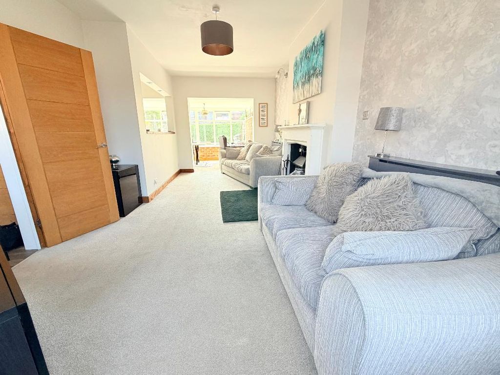 Property photo 3 of 21