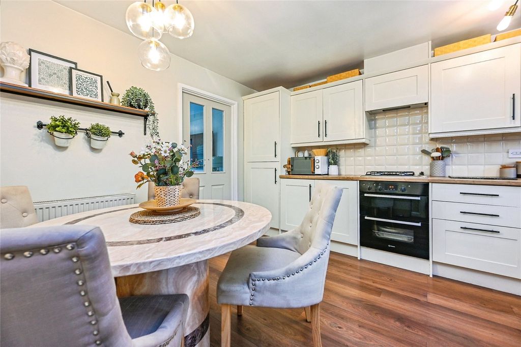 Property photo 2 of 17 Picture No. 05