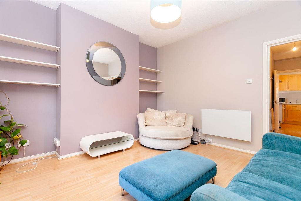 Property photo 3 of 12 Reception Room