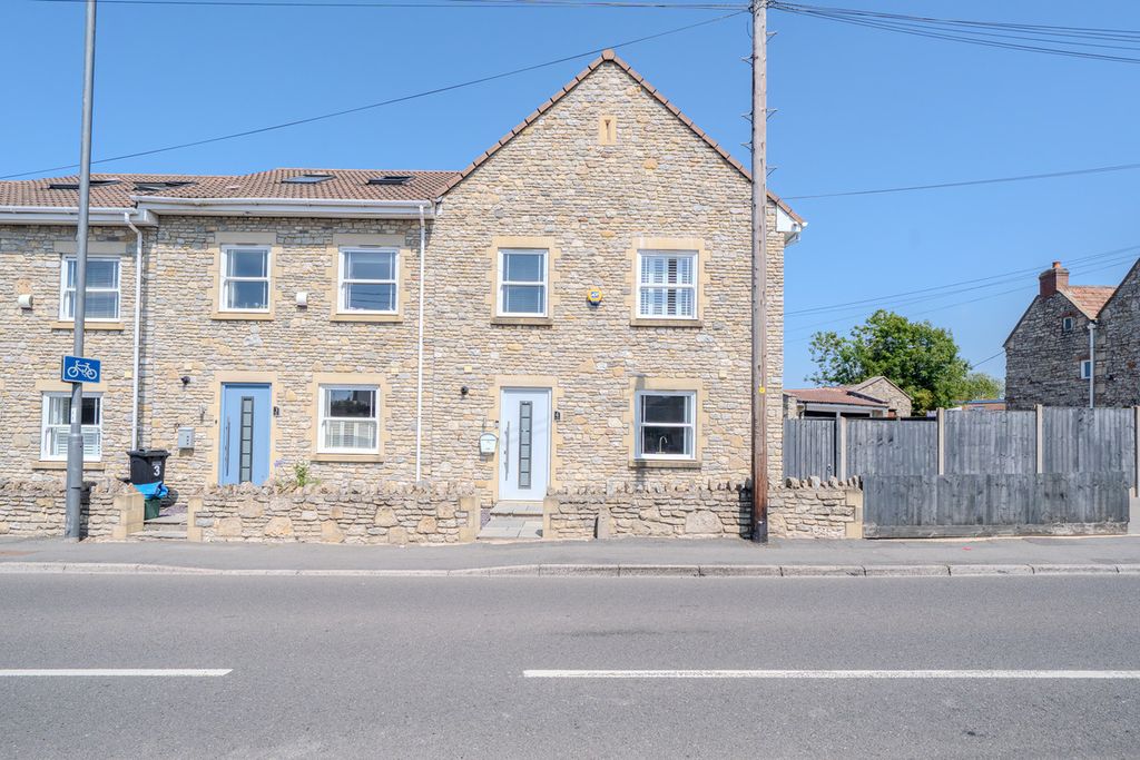 Property photo 1 of 21