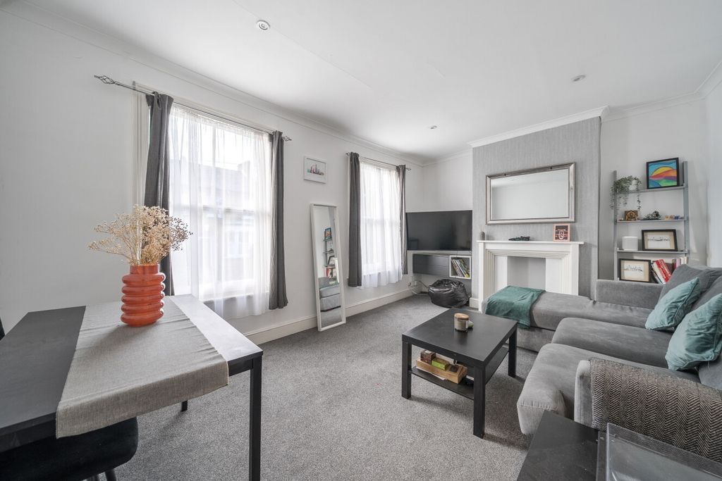 Property photo 1 of 8 1524385 (16).Jpg