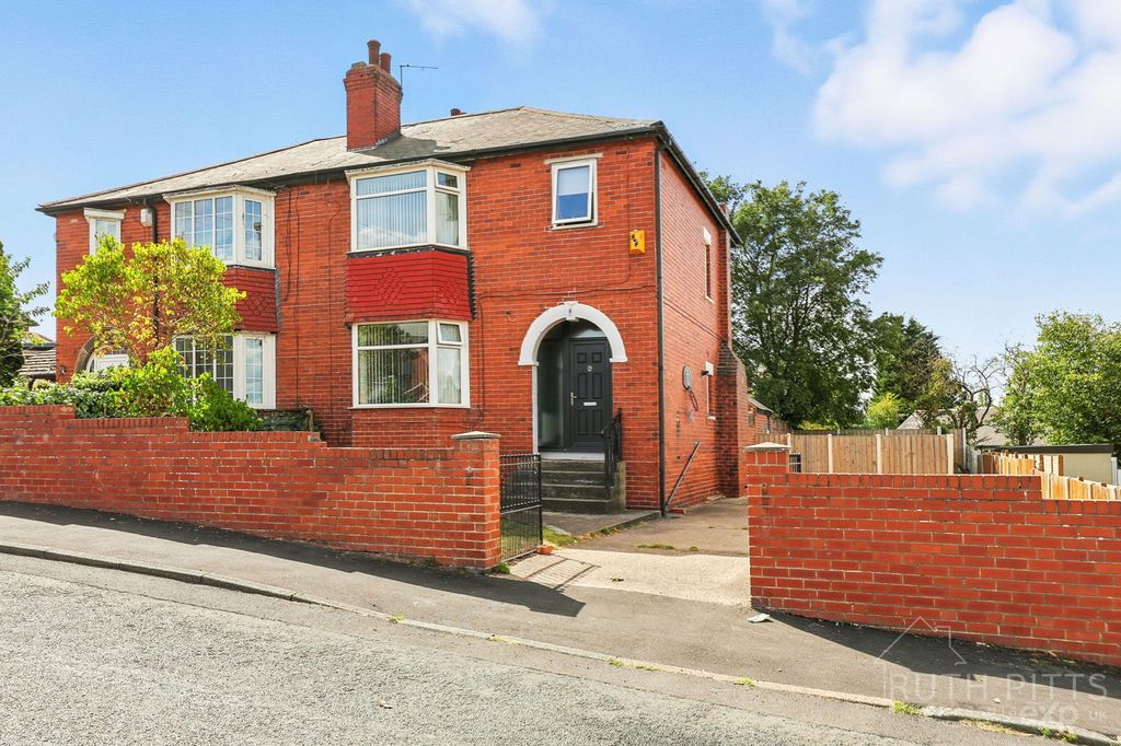 Property photo 1 of 34