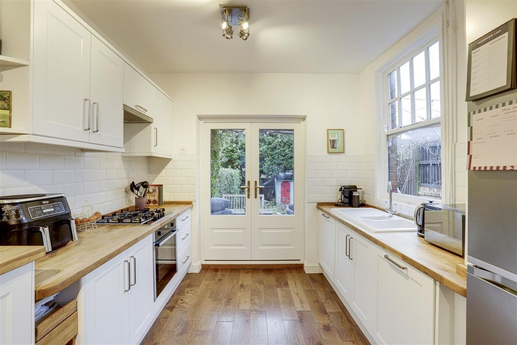 Property photo 3 of 30 475.Jpg