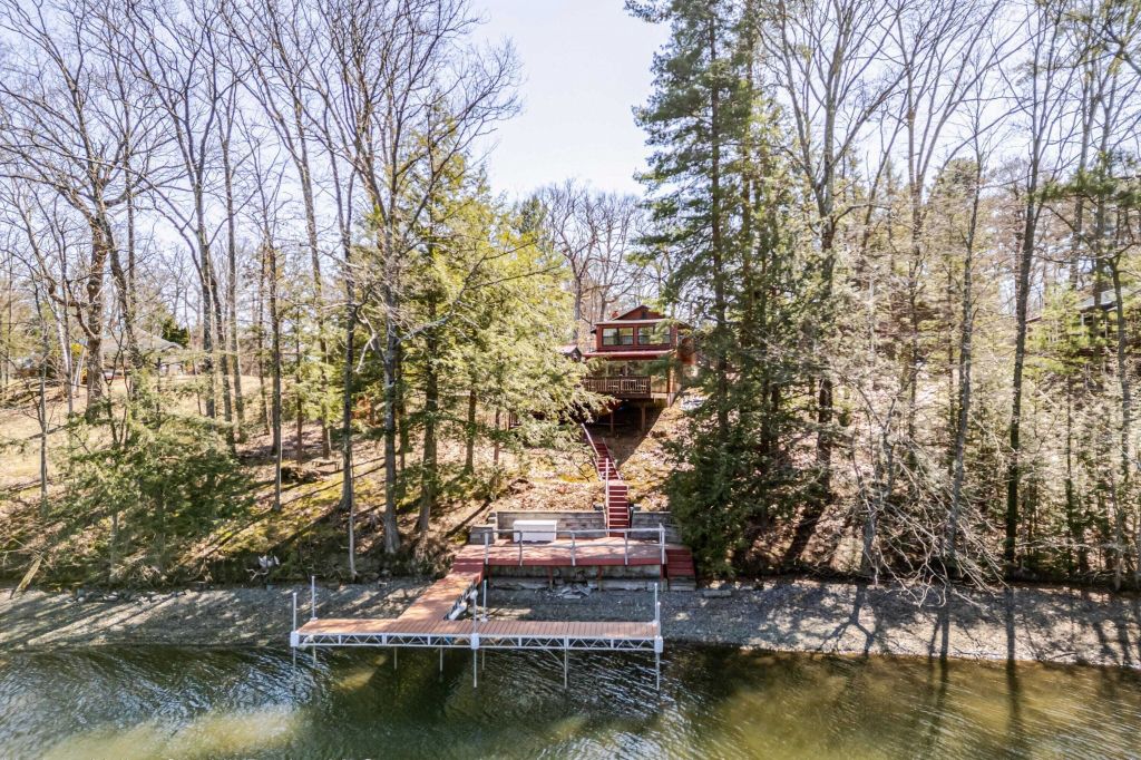 Property photo 1 of 31