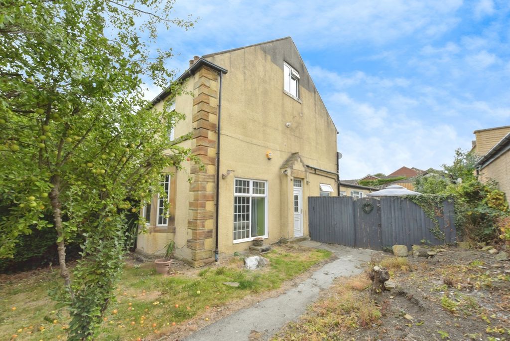 Property photo 1 of 17 Photo