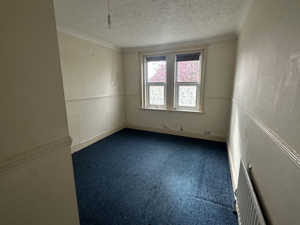 Property photo 3 of 7 Img_0795