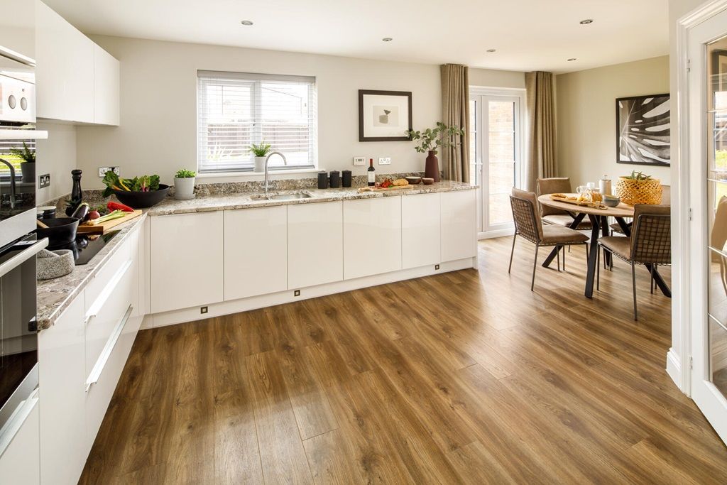 Property photo 3 of 14 Generous L-Shaped Kitchen With Lots Of Unit Space