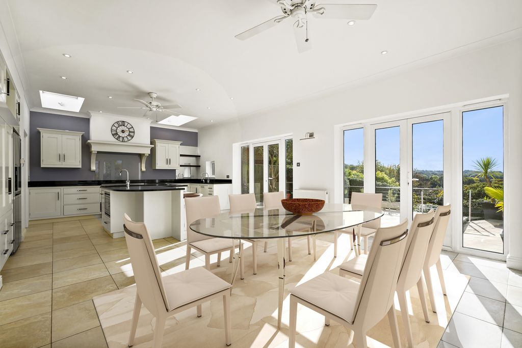 Property photo 3 of 16 Staged Kitchen