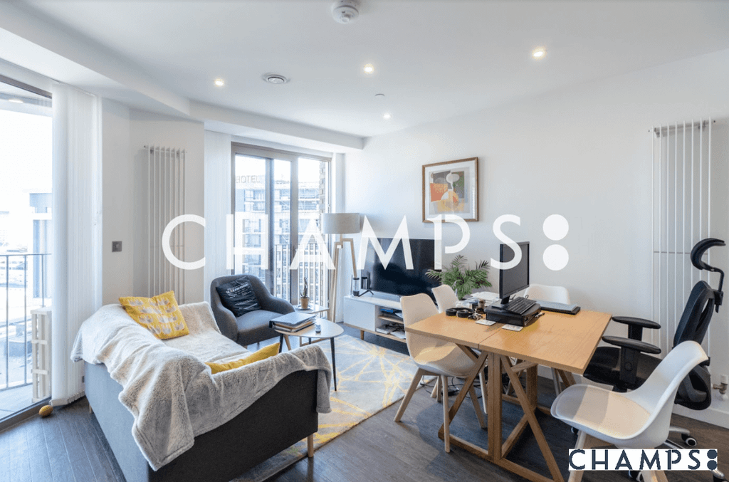 Property photo 1 of 16 1 Bed Apartment For Sell In Royal Docks West.