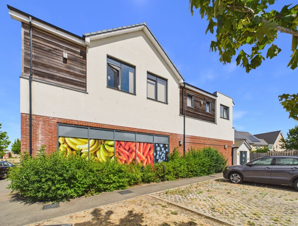 Property photo 1 of 13 Apartment Building