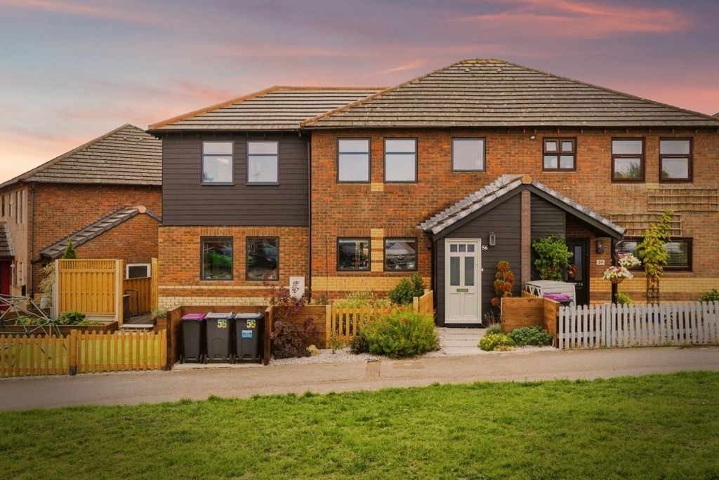 Property photo 1 of 50 Pbox-Img.Jpg