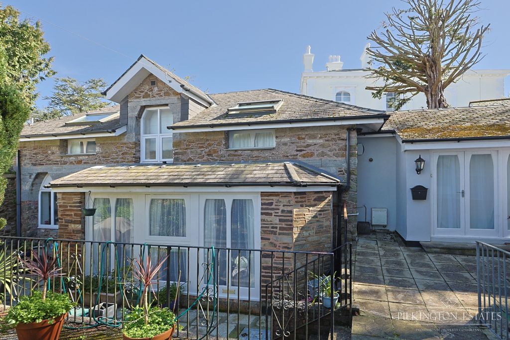 Property photo 1 of 8 5061350