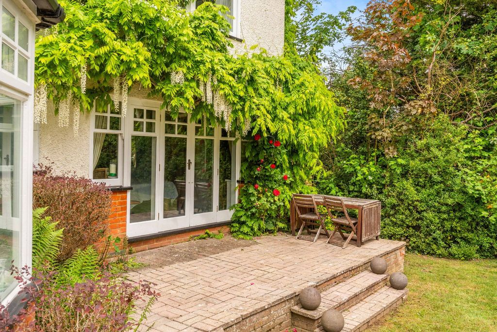 Additional image 56 of 6 bed detached house for saleGreenway, Hutton Mount, Brentwood CM13