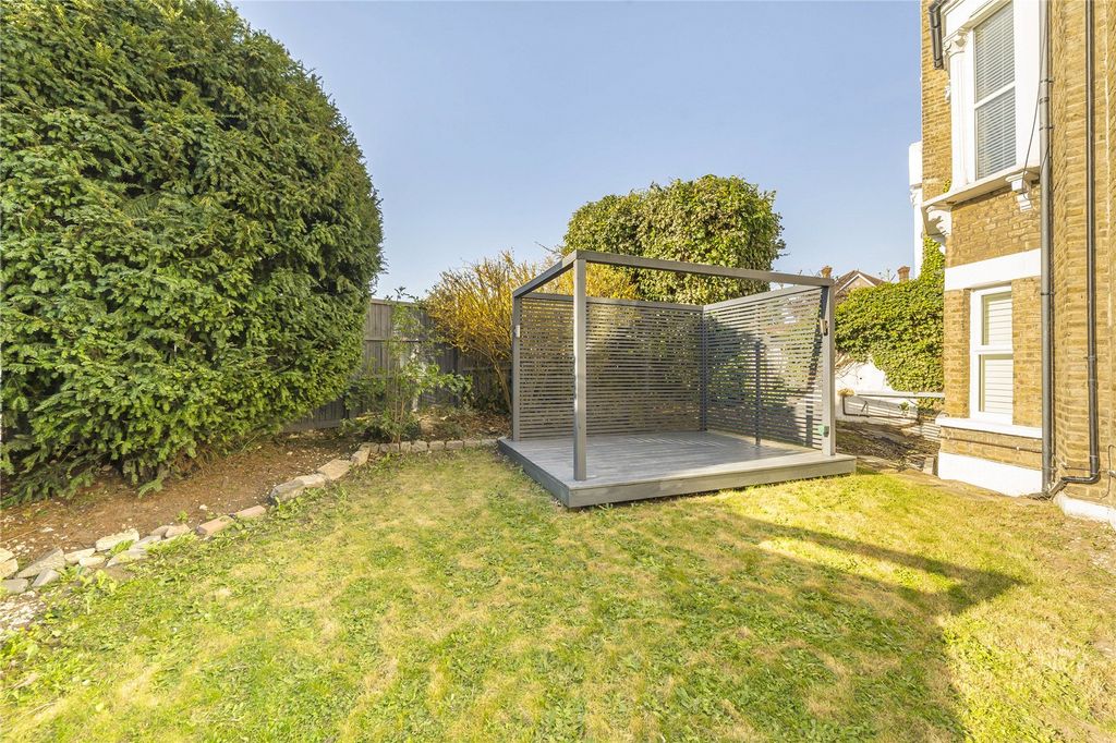 Property photo 2 of 9 Picture No. 09