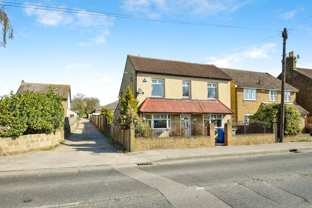 Property photo 1 of 20