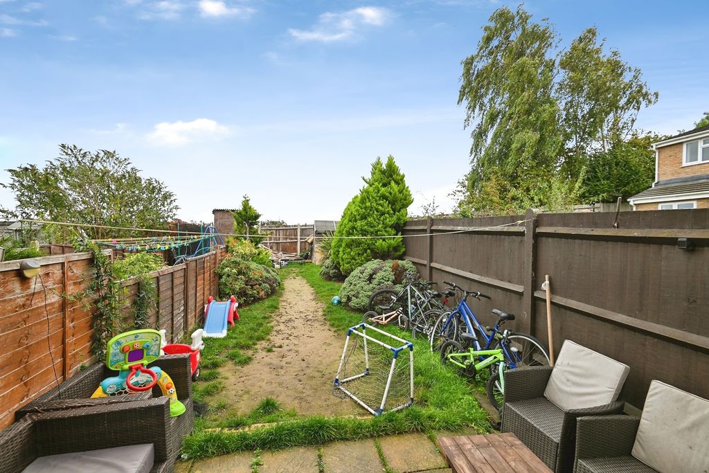 Property photo 3 of 10 Pbox-Img.Jpg