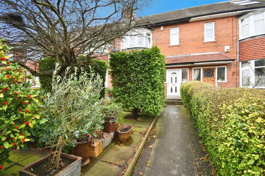 Property photo 1 of 12 819B8115-U 20 20 281 29.Jpg