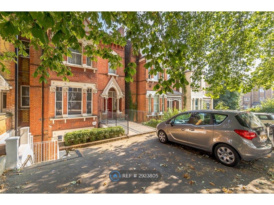 Property photo 1 of 9