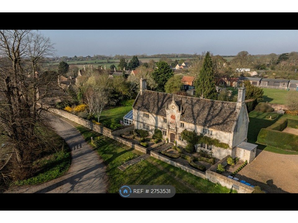 Property photo 1 of 28 External