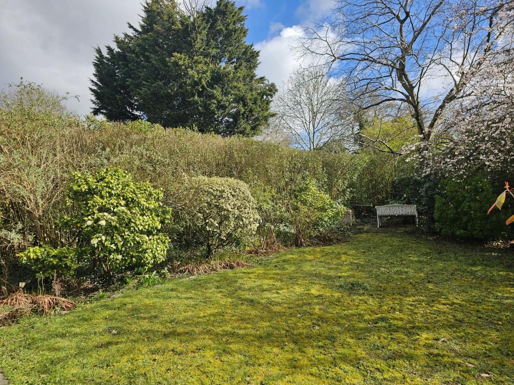 Property photo 3 of 10 External Grounds