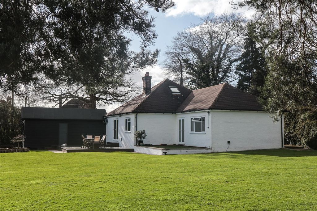 Property photo 1 of 33 Harvesters -9388.Jpg