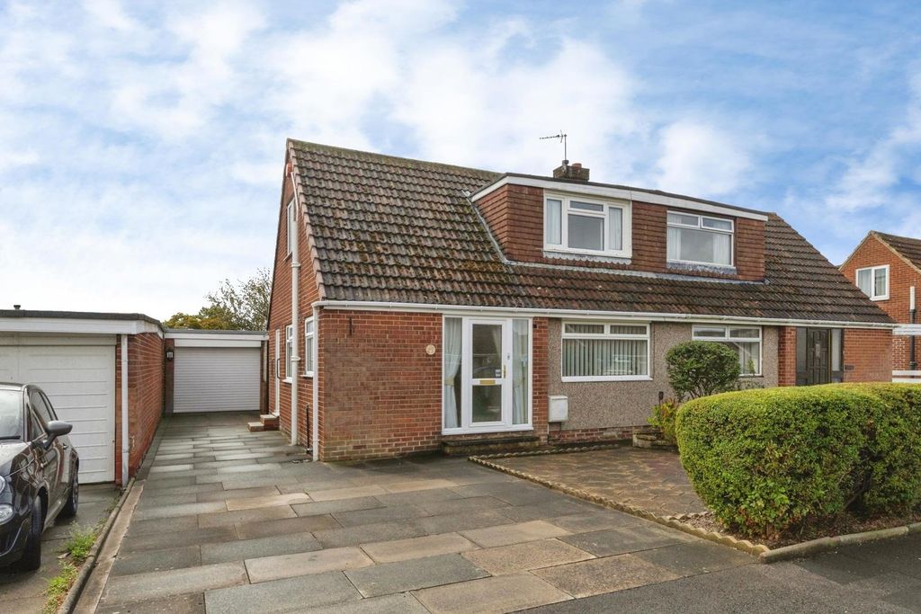 Property photo 1 of 15 Pbox-Img.Jpg