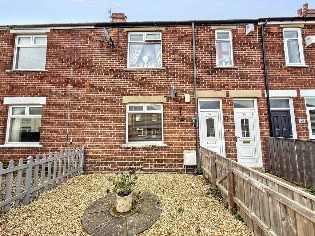 Property photo 1 of 11