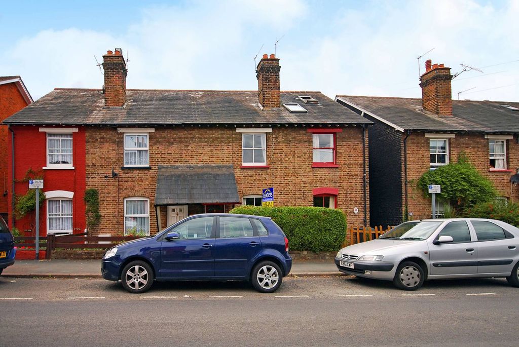 Property photo 2 of 10