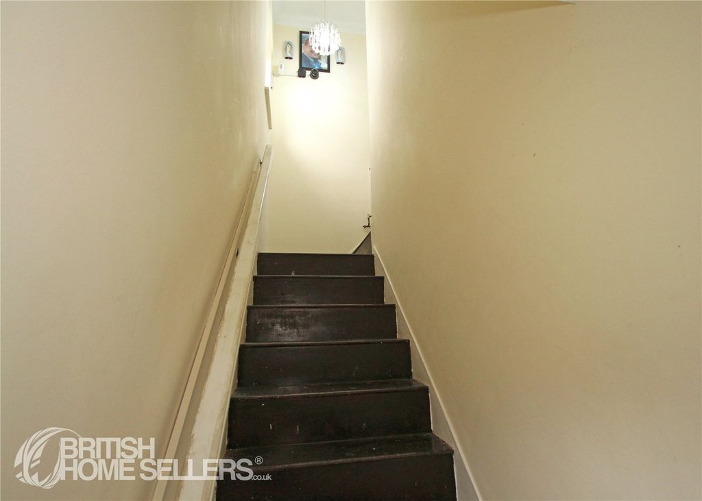 Property photo 2 of 12 Picture No. 13