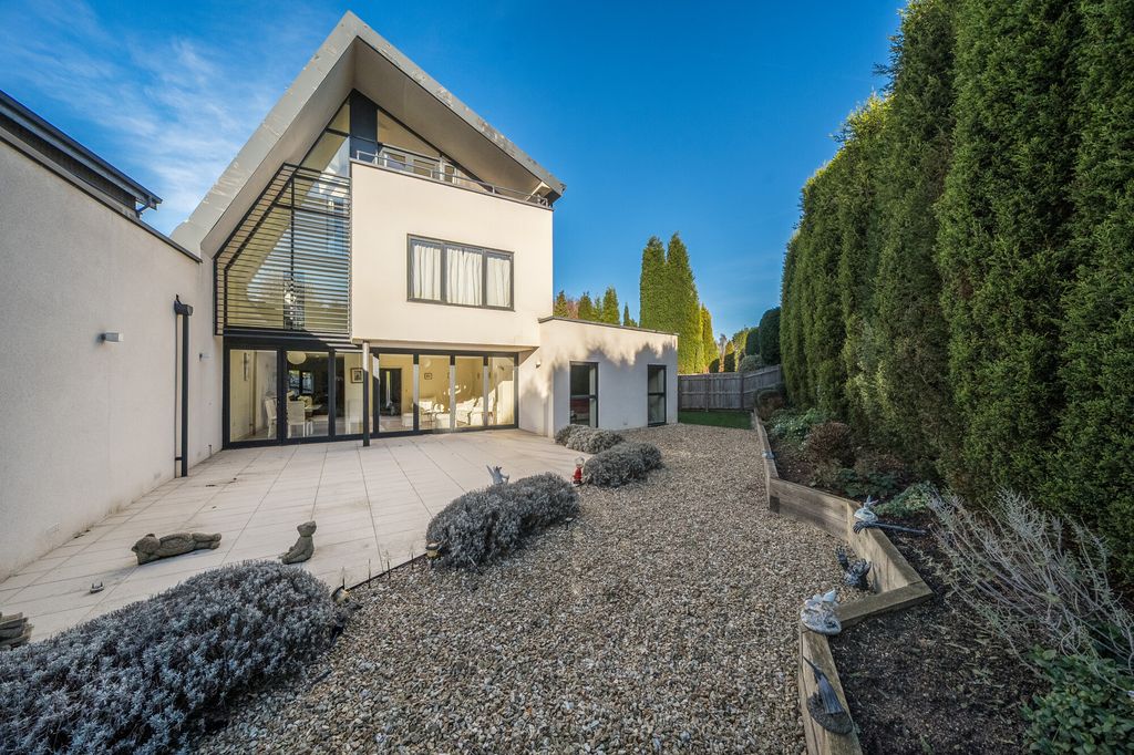Property photo 1 of 19 Rear External