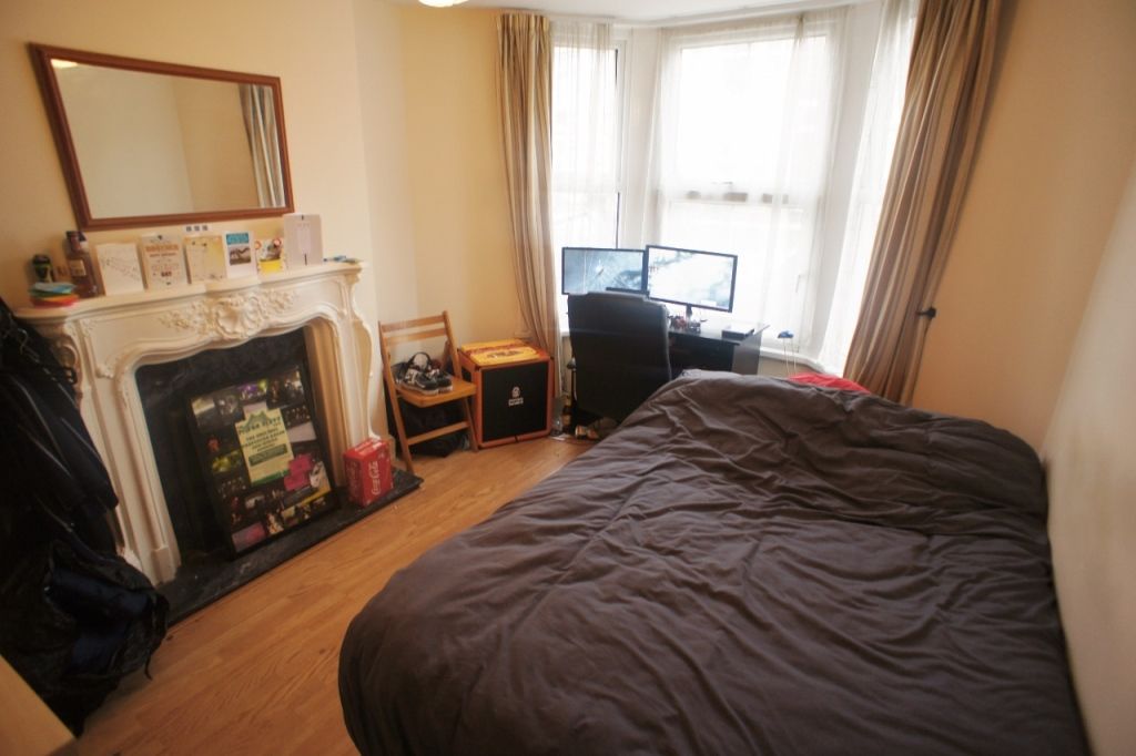 Property photo 2 of 8