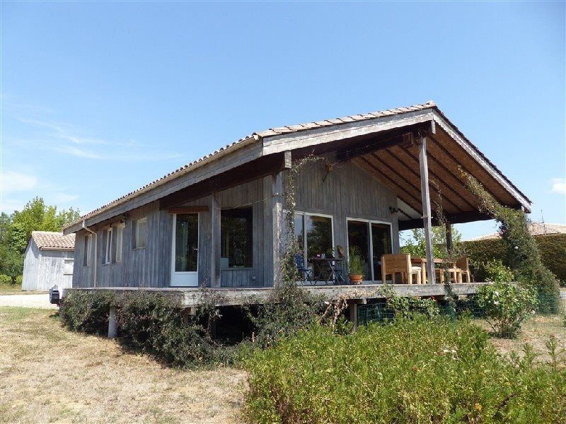 Property photo 1 of 10 Wooden House (100 m²) In A Quiet Area With A Magnificent View