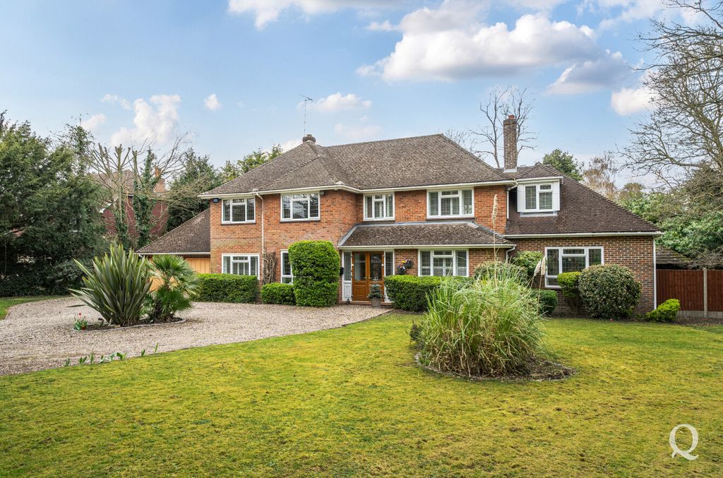 Property photo 1 of 50 E3Ff8A0A-A875-41c...