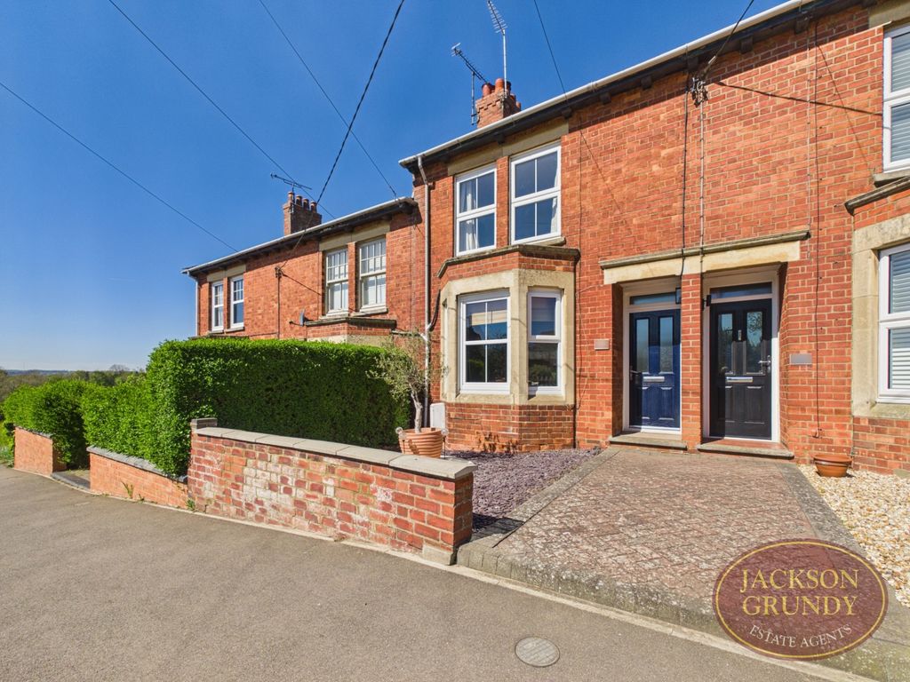 Property photo 1 of 20 Station Road