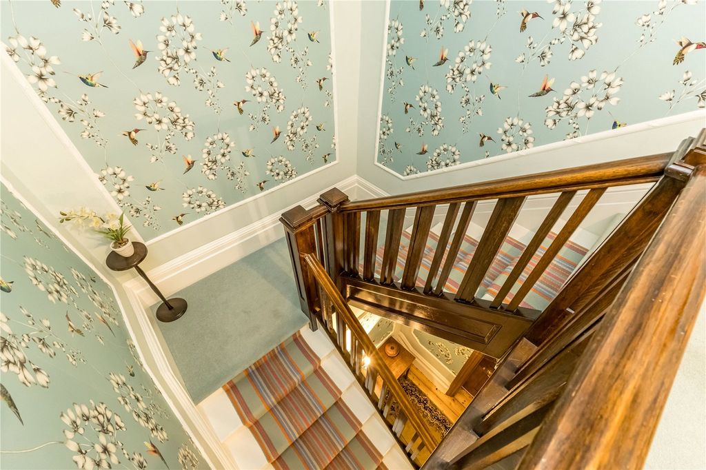 Additional image 8 of 4 bed semi-detached house for saleCorn Bank, Netherton, Huddersfield HD4