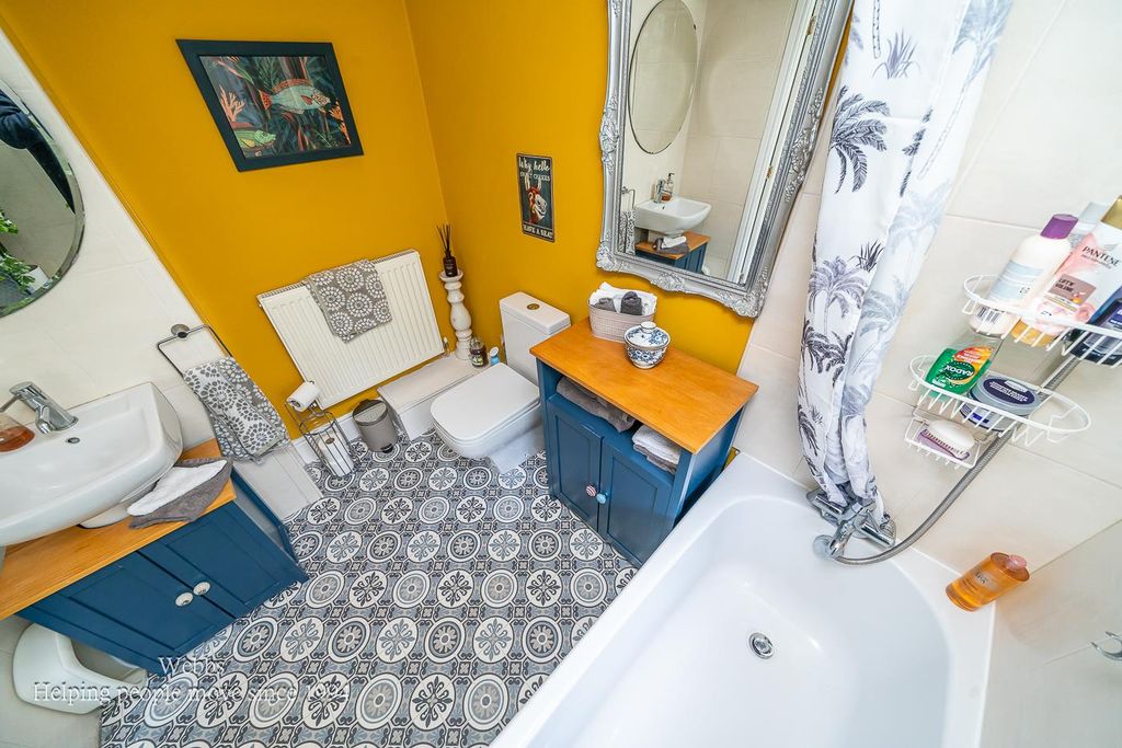 Property photo 3 of 33 Webbs-16.Jpg