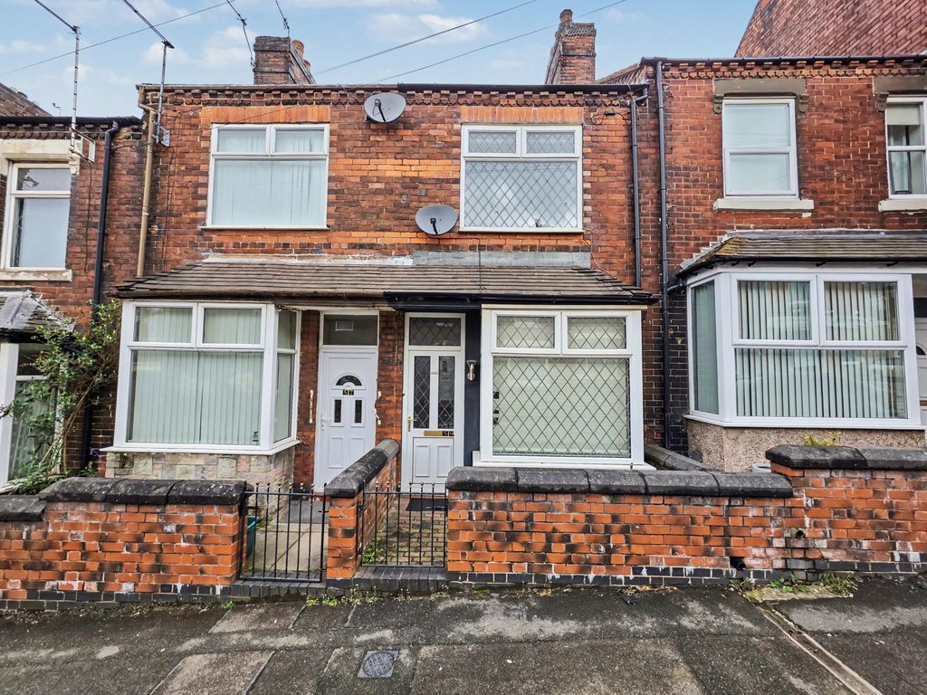 Property photo 1 of 11