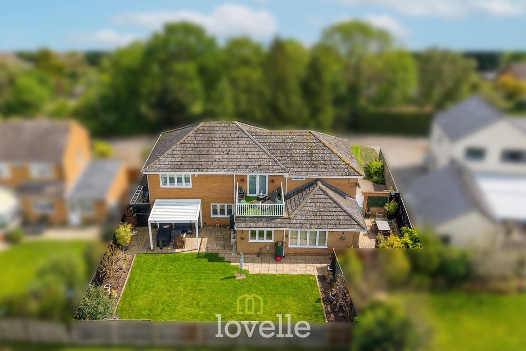 Property photo 2 of 49