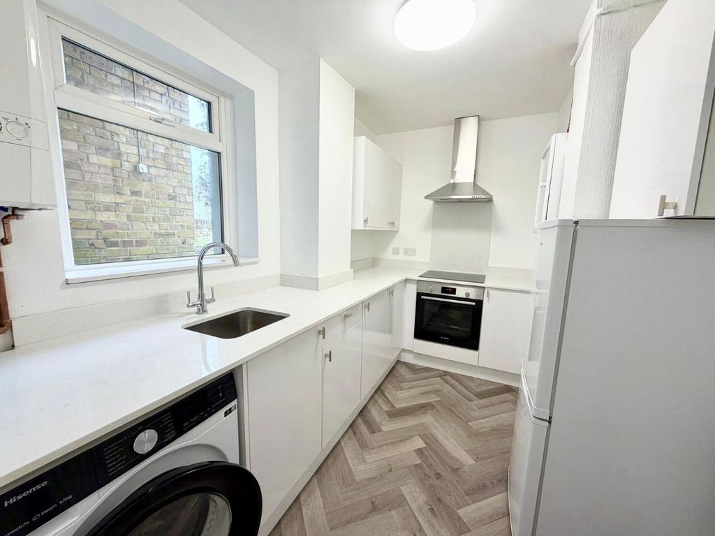 Property photo 3 of 3