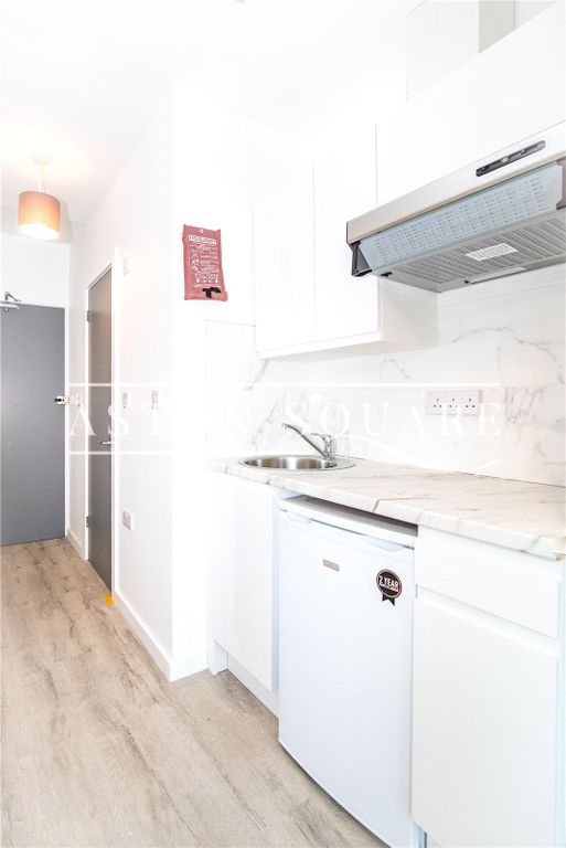 Property photo 3 of 3 Picture No. 01