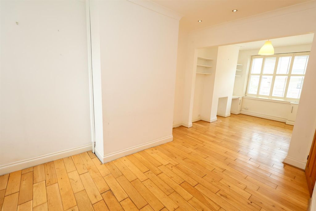 Property photo 2 of 14 Bg2A8234.Jpg
