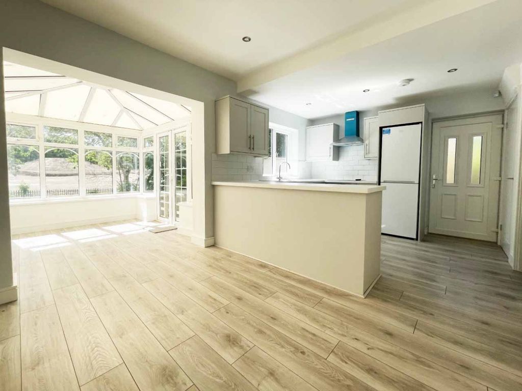 Property photo 2 of 16 0 General