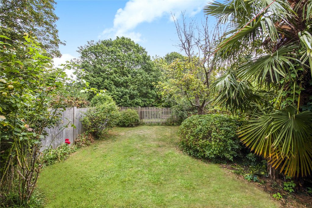 Property photo 3 of 24 Picture No. 12