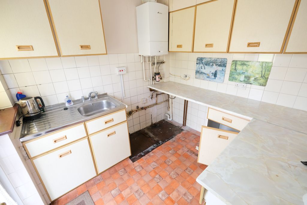 Property photo 3 of 11