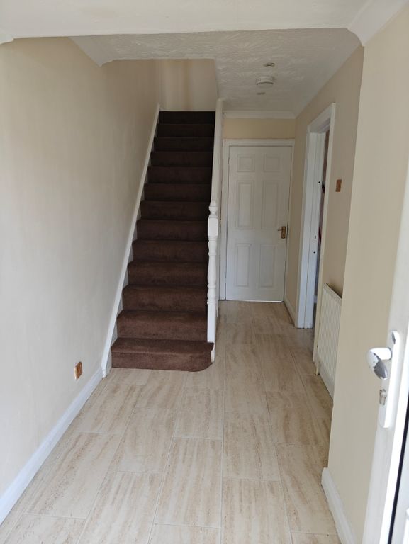 Property photo 2 of 15 Picture No. 05