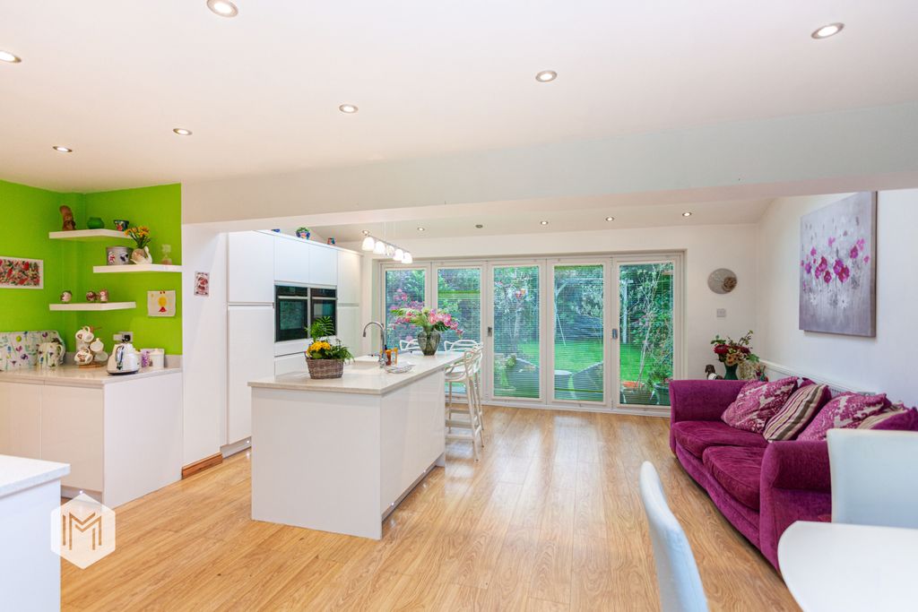 Property photo 2 of 21 Picture No. 05