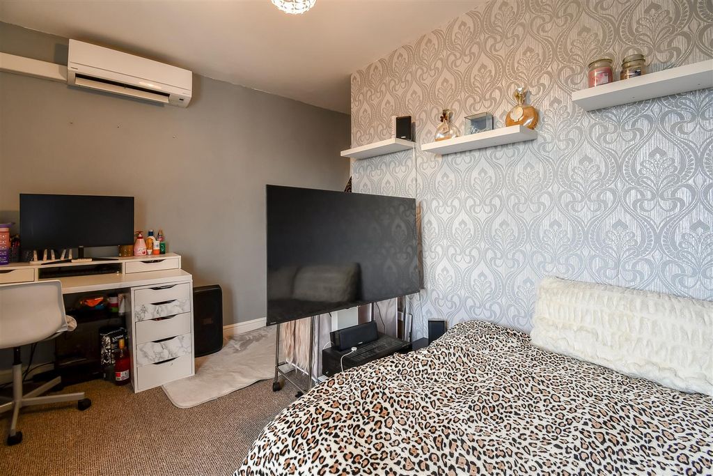 Additional image 4 of 3 bed semi-detached house for saleCollege Road, Barry CF62