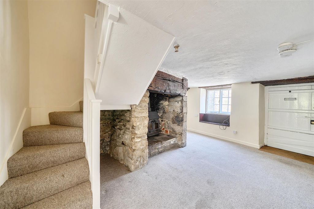 Property photo 3 of 17 1448483-10-69Ea3A4F1ce8E.Jpg