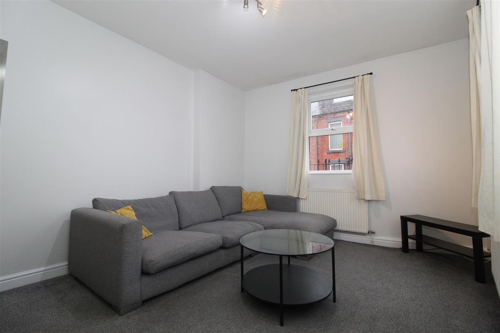 Property photo 2 of 14 Img_5043.Jpg