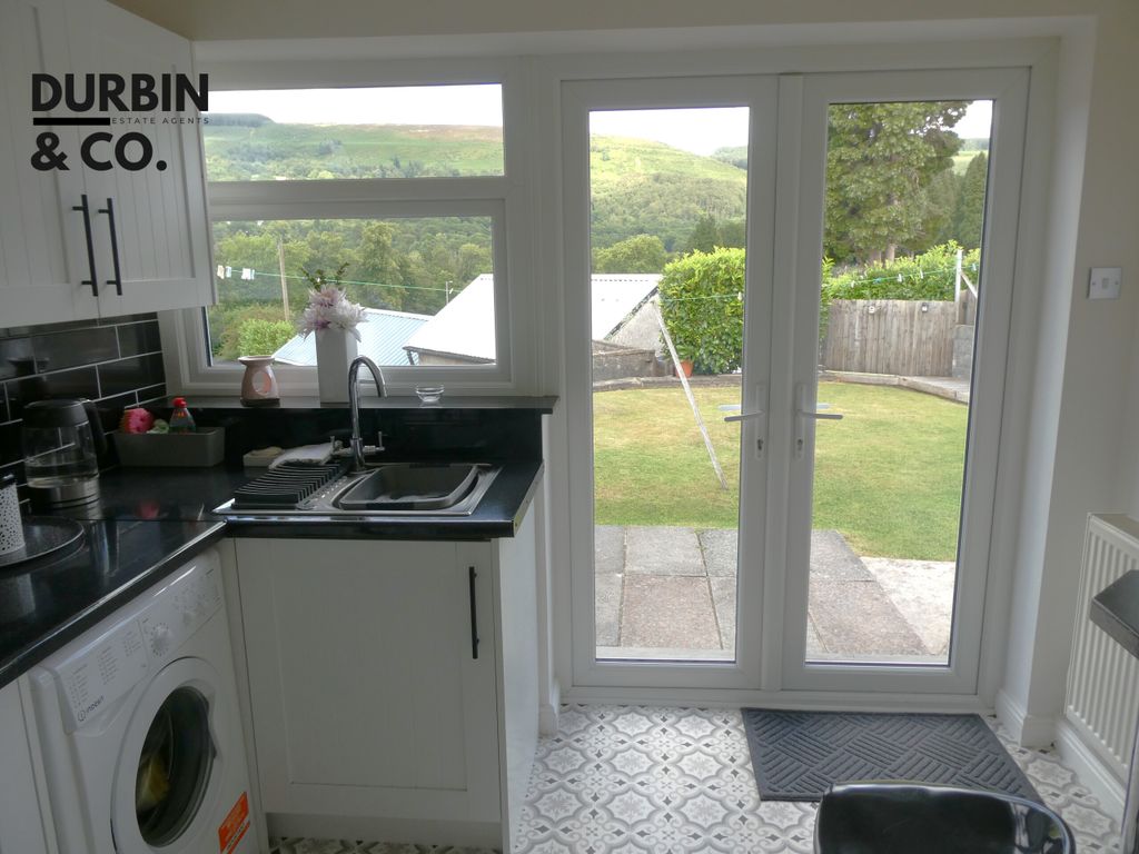 Property photo 1 of 48 Kitchen/Breakfast Room